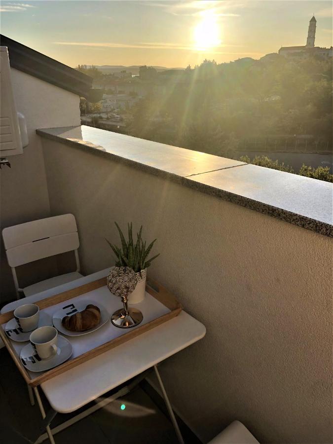 Apartments Jaki Crikvenica Exterior foto